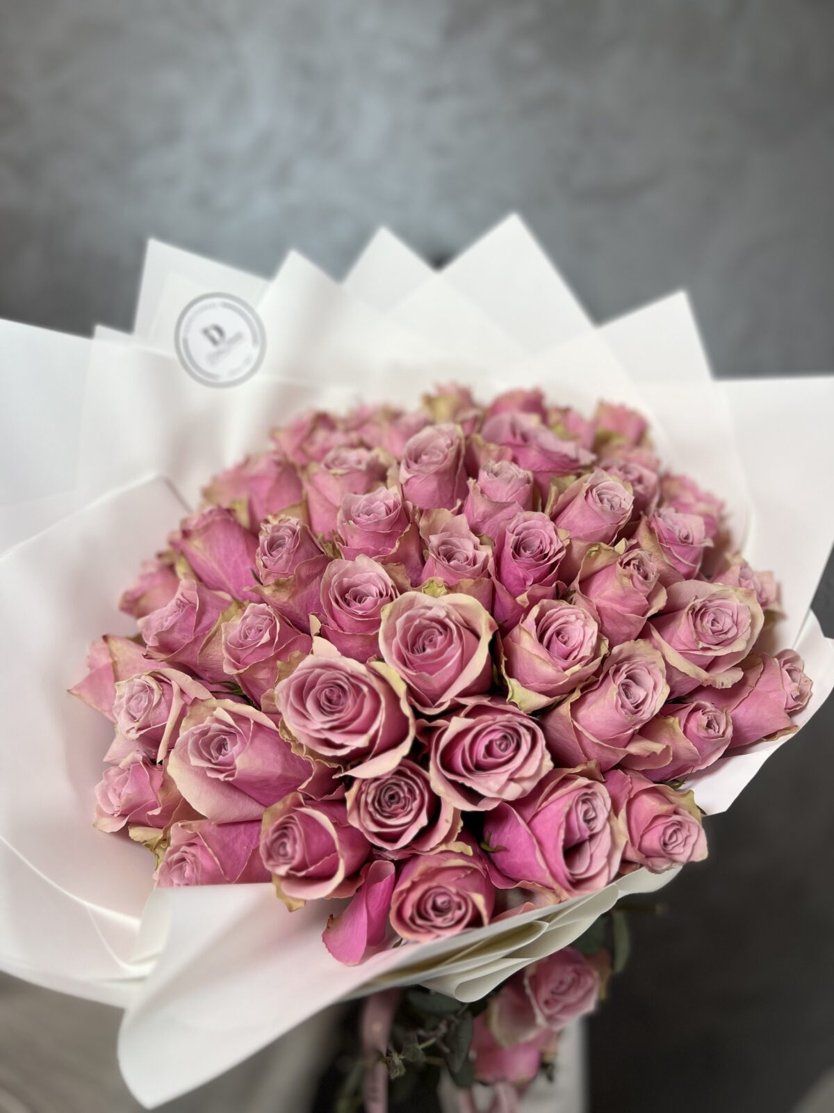 Royal Aşk – 50 Royal Athena Gül Buketi - Görsel 3