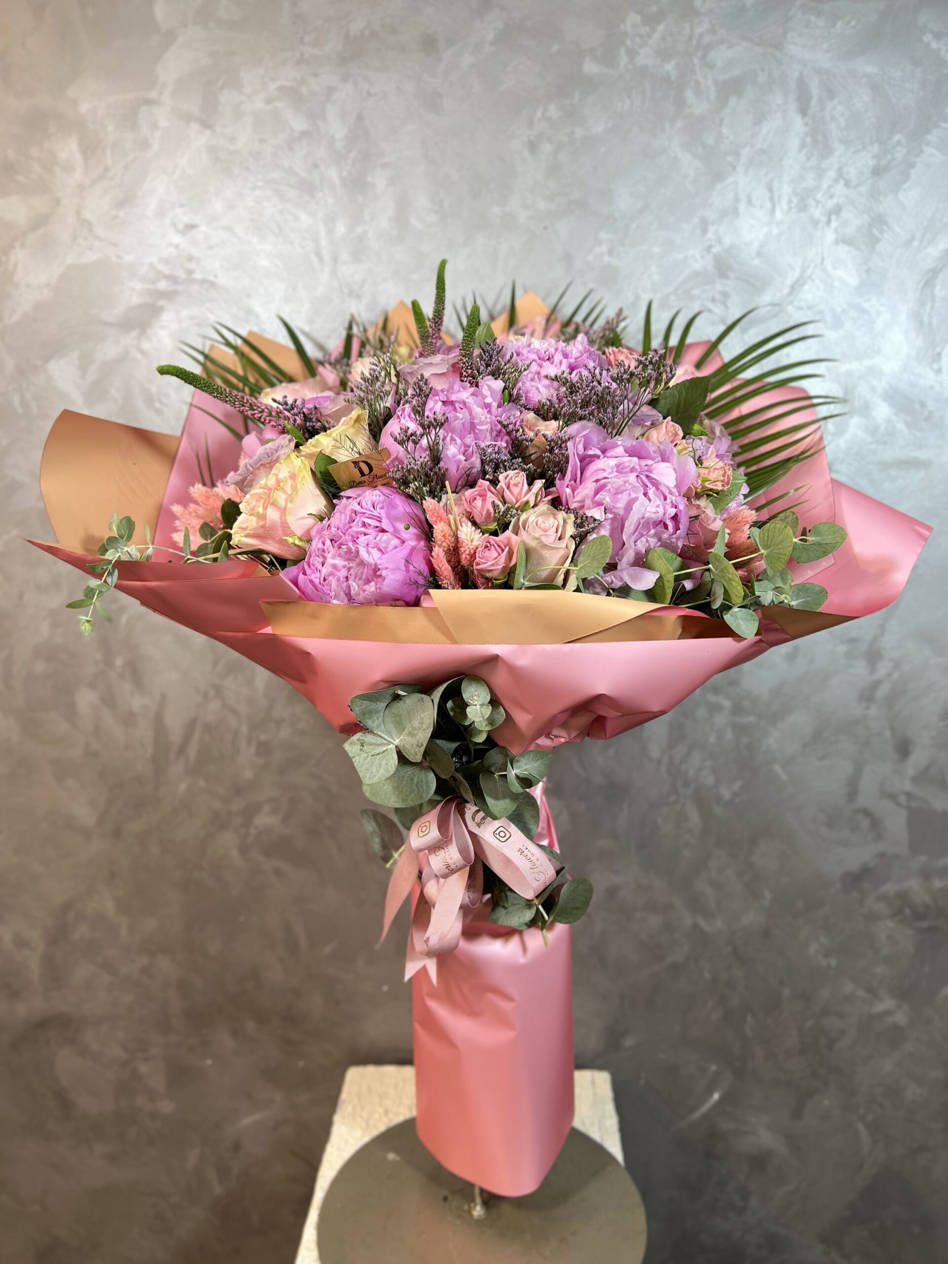 img_5215 Şakayık ve Gül Buketi - Görsel 1