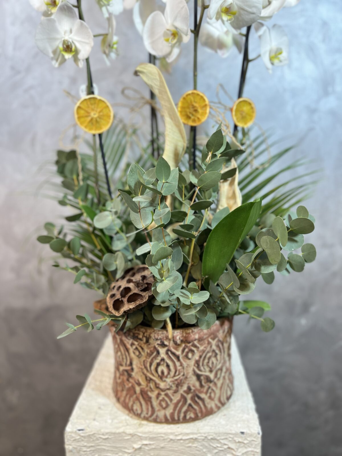 4 Blooms Orchids in Vase - Görsel 2