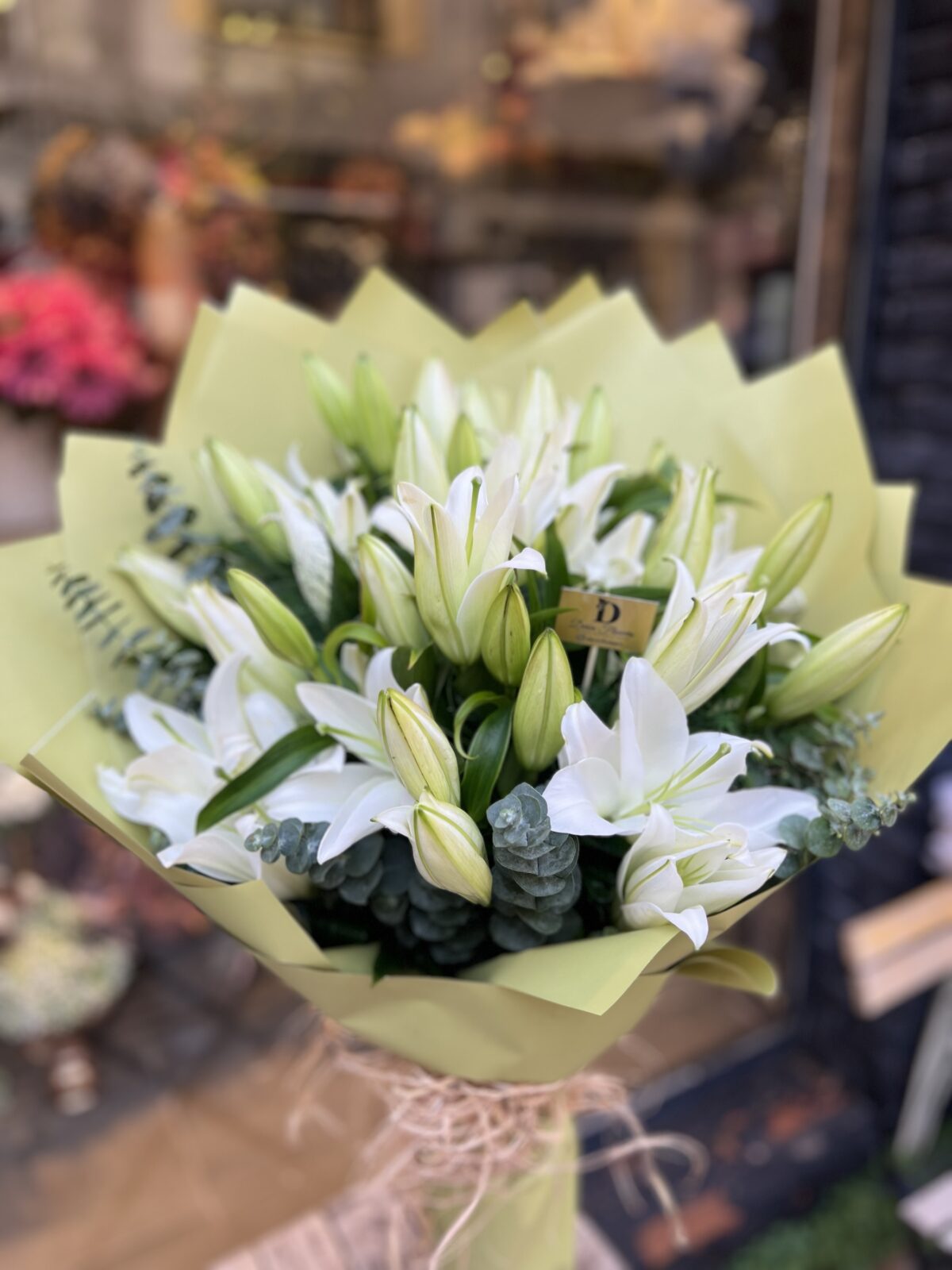 8'li Beyaz Lilyum Buketi - Görsel 4