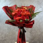 Kalpten 11 Kırmızı Gül Buketi & Kalp Balonlu Aşk Aranjmanı