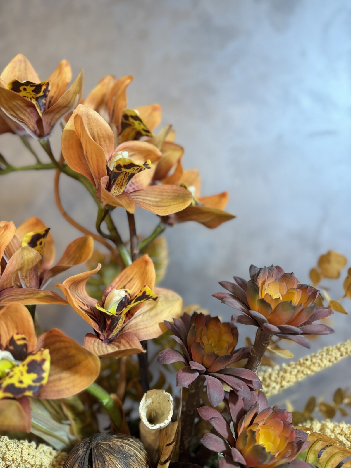Autumn Cymbidium | Islak Dokulu Yapay Orkide Aranjmanı - Görsel 2
